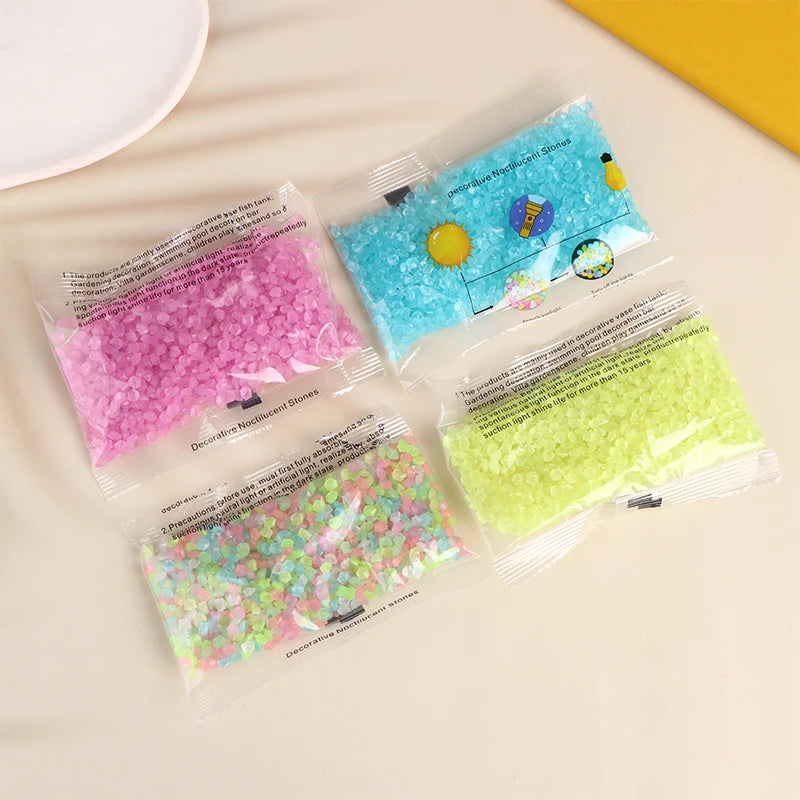 1000pcs Luminous Sand Glow In Dark Pebbles Stone, Lawn or Fish Tank Aquarium Decor 3-5mm